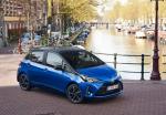 Toyota Yaris Hybrid Bi-Tone 2017 года